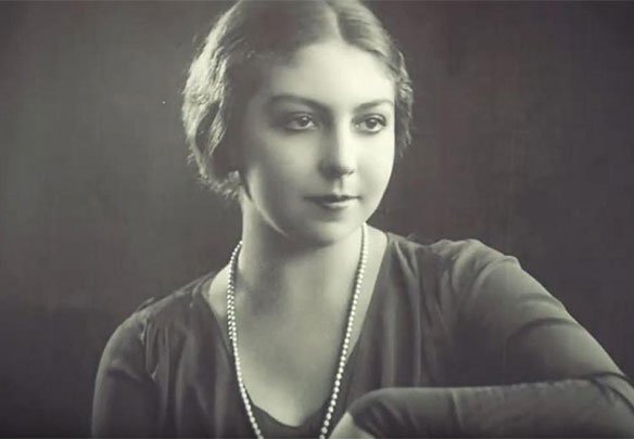León Goyri, María Teresa